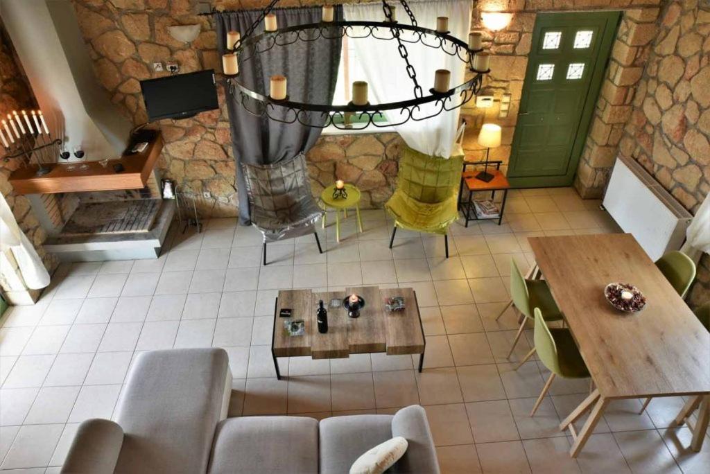 Апартаменты Messinian Horizons Маратополис Экстерьер фото